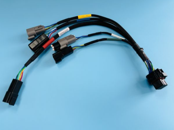 YM-3 ADAPTOR HARNESS ASSEMBLY